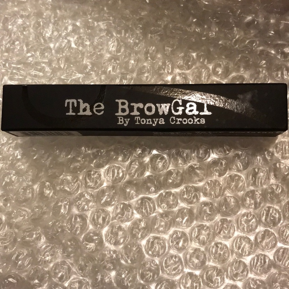 Gone! Clear brow gel